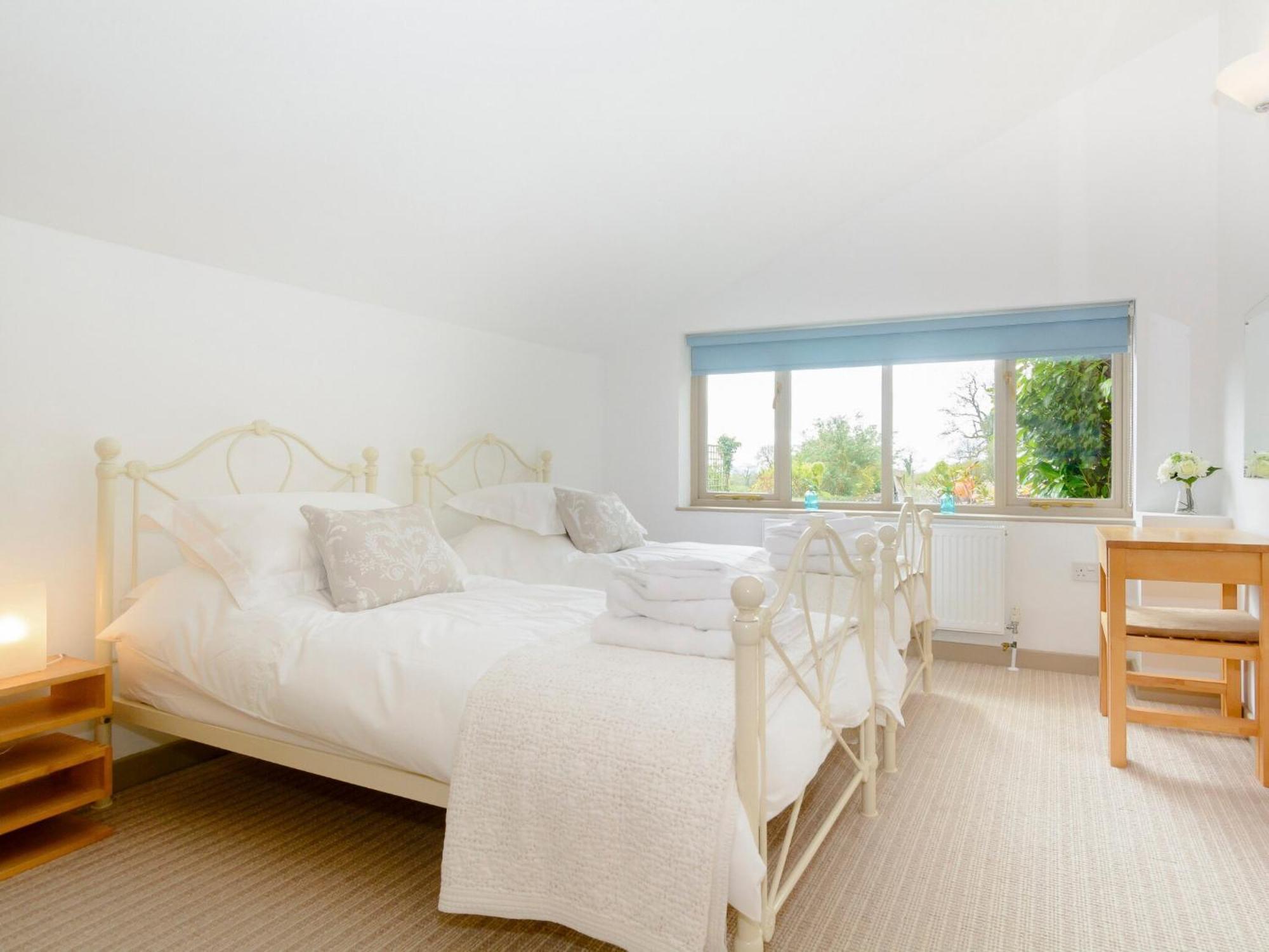 Marigold Villa Shepton Mallet Exterior photo